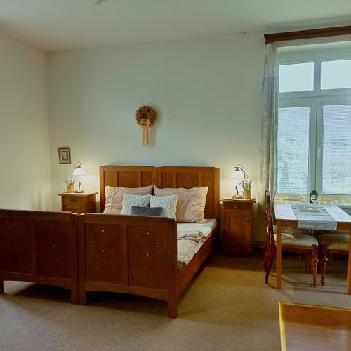 Apartament 4-osobowy z aneksem kuchennym z 1 pomieszczeniem sypialnianym