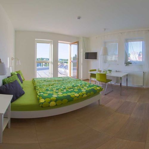 Studio Apartman s terasou s manželskou postelí s 1 ložnicí