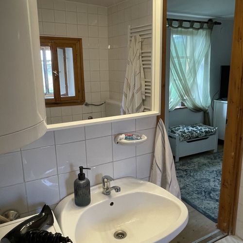 Apartament familial(ă) cu grădină cu 1 camera pentru 2 pers. (se poate solicita pat suplimentar)