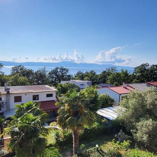 Apartament tourist cu vedere spre mare cu 1 camera pentru 2 pers.