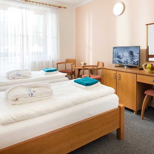 Apartament 2-osobowy z prysznicem (możliwa dostawka)