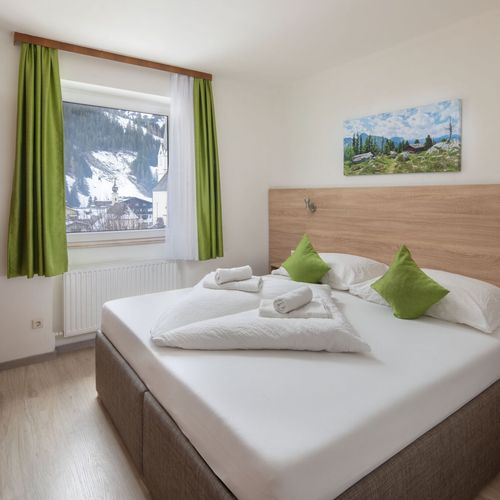 Apartament cu bucătărie proprie a cu 3 camere pentru 7 pers.