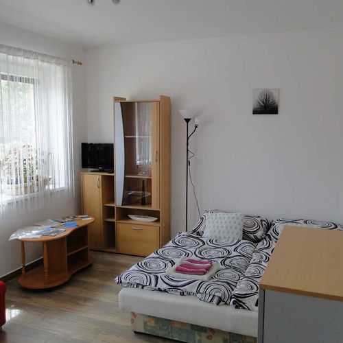 Apartman s vlastní kuchyní pro 4 os. s 1 ložnicí přízemní
