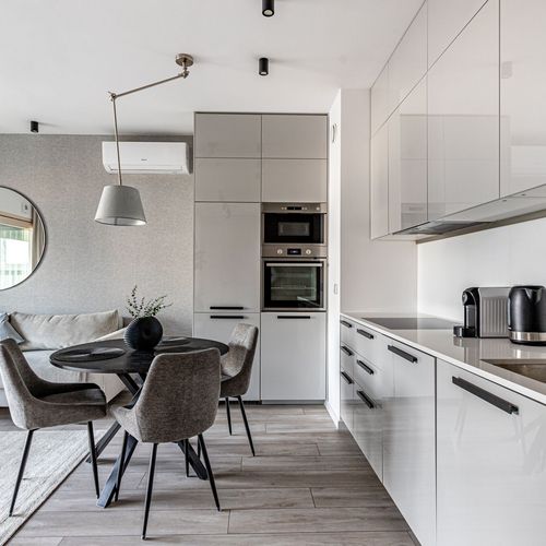 Apartament deluxe la etaj cu 3 camere pentru 5 pers.