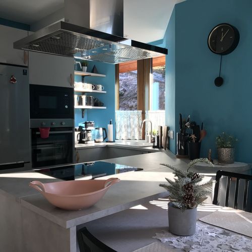 Vilă familial(ă) cu vedere spre munte pentru 10 pers. (se inchirieaza doar integral)