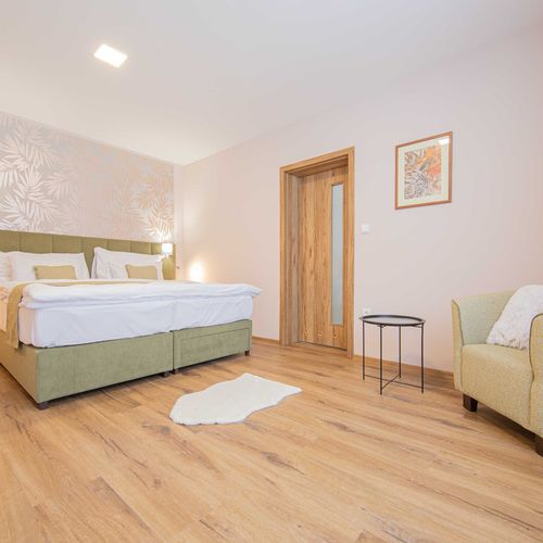 Apartman se sprchou s vlastní kuchyňkou pro 2 os. (s možností přistýlky)