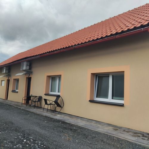 Apartament 4-osobowy z prysznicem z tarasem z 2 pomieszczeniami sypialnianymi