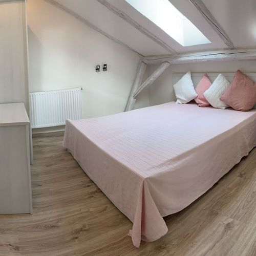 Apartament design familial(ă) pentru 6 pers. (se inchirieaza doar integral)