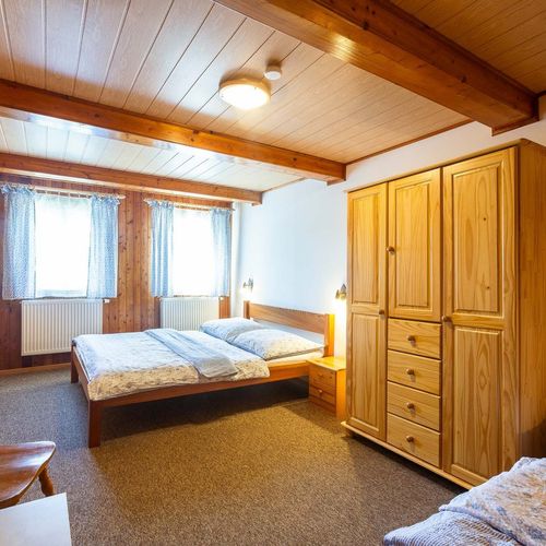 Apartman se sprchou  pro 4 os.