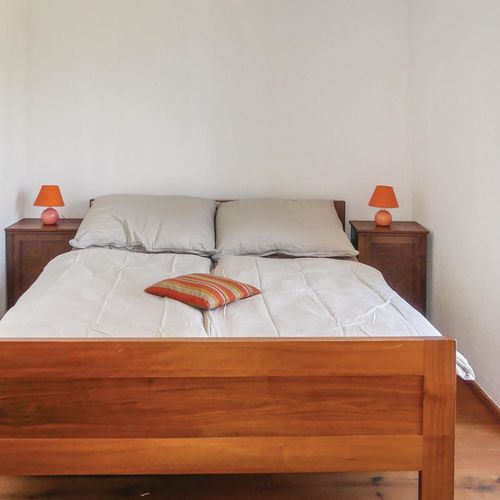 Apartament pentru 4 pers. (se inchirieaza doar integral)