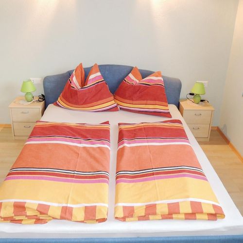 Apartament pentru 4 pers. (se inchirieaza doar integral)