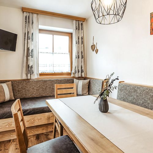 Apartament 5-osobowy 