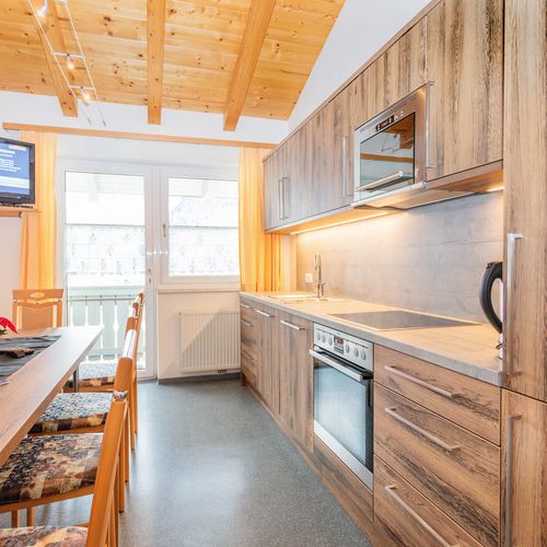 Apartament pentru 10 pers. (se inchirieaza doar integral)