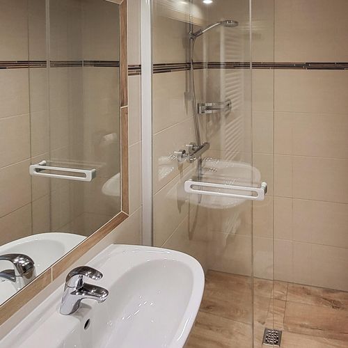 Apartament pentru 25 pers. (se inchirieaza doar integral)