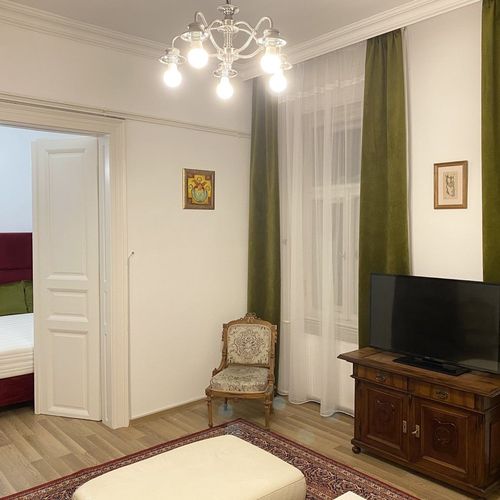 Casă de vacanță întreaga unitate la parter pentru 4 pers. (se inchirieaza doar integral) (se poate solicita pat suplimentar)