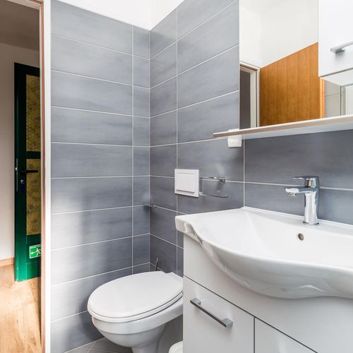 Apartament pentru 2 pers. (se inchirieaza doar integral)