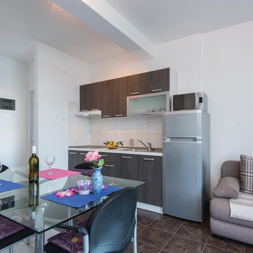 Apartament pentru 4 pers. (se inchirieaza doar integral)