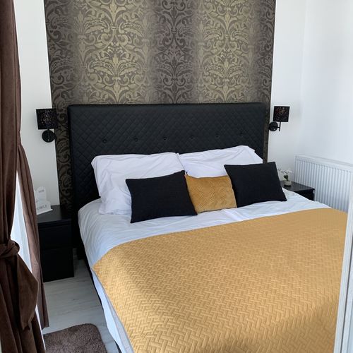 Apartament exclusive familial(ă) pentru 4 pers. (se inchirieaza doar integral)