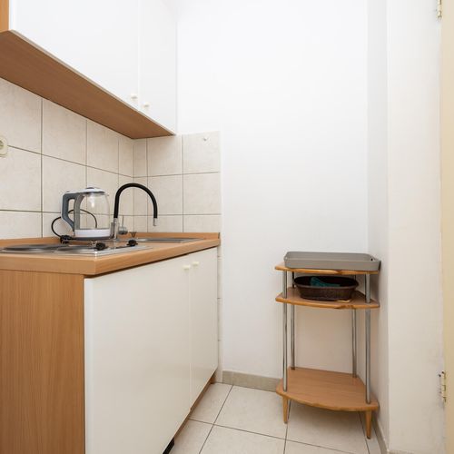 Apartament pentru 2 pers. (se inchirieaza doar integral)