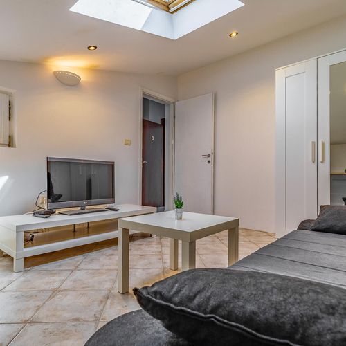 Chata (jako celek) pro 10 os.