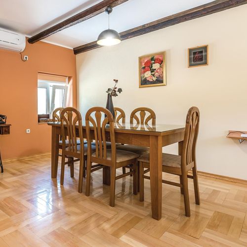 Casă de vară pentru 7 pers. (se inchirieaza doar integral)