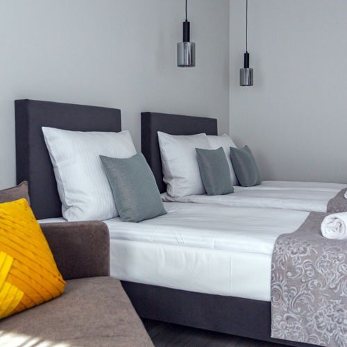 Apartament 3-osobowy z klimatyzacją z 1 pomieszczeniem sypialnianym (możliwa dostawka)