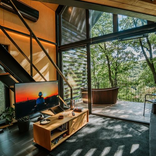Casă de weekend penthouse cu panoramă pentru 2 pers. (se inchirieaza doar integral)