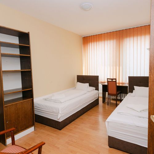 Apartament e*Stella Camere pentru oaspeți - Economic cu 2 camere pentru 4 pers.