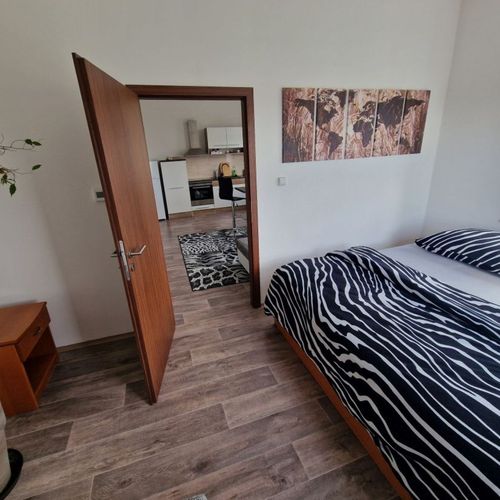 Apartament superior cu 1 camera pentru 2 pers. (se poate solicita pat suplimentar)