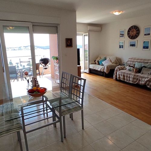 Apartament 2-osobowy z 1 pomieszczeniem sypialnianym (możliwa dostawka)