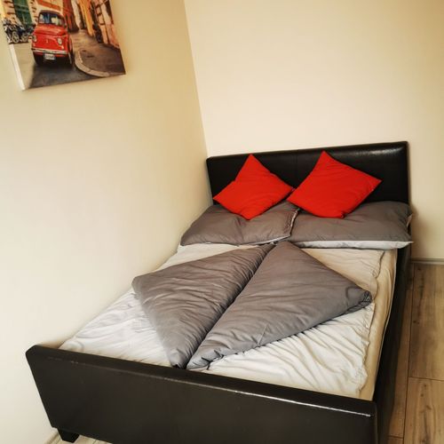 Casă de vară family cu balcon pentru 10 pers. (se inchirieaza doar integral)