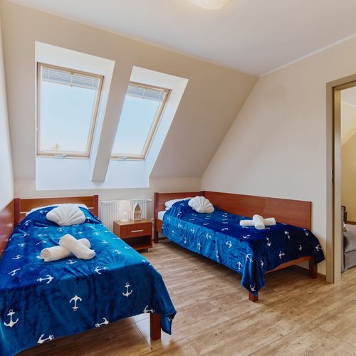Apartament la etaj dormitory cu 2 camere pentru 4 pers.
