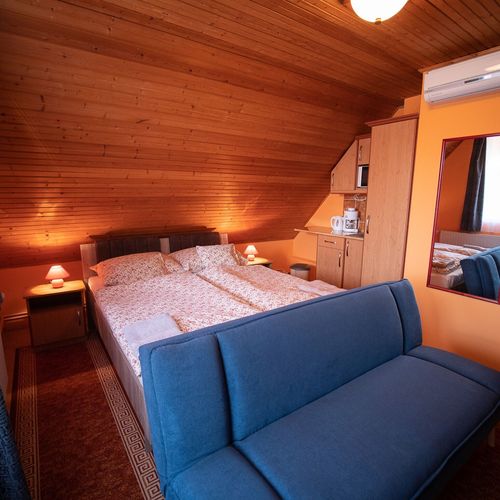 Apartament 2-osobowy z balkonem z widokiem na zamek z 1 pomieszczeniem sypialnianym