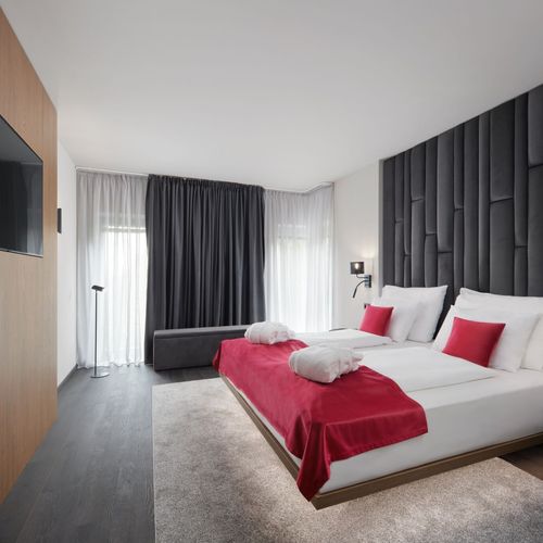 Apartament 4-osobowy z prysznicem z własną kuchnią z 2 pomieszczeniami sypialnianymi