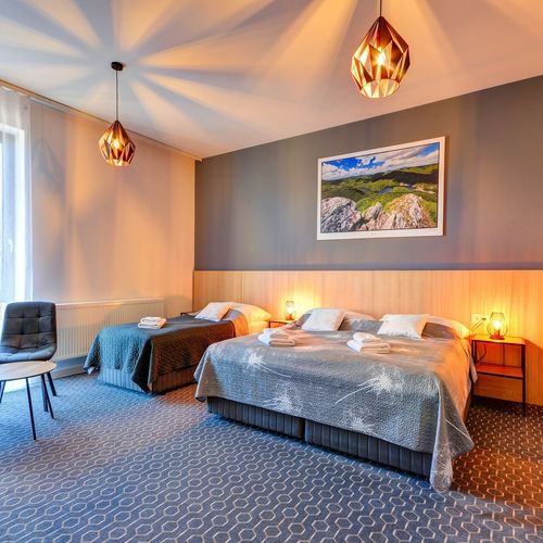 Apartament 5-osobowy Deluxe z prysznicem z 2 pomieszczeniami sypialnianymi