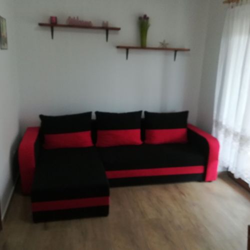 Apartament 4-osobowy na parterze na parterze z 2 pomieszczeniami sypialnianymi