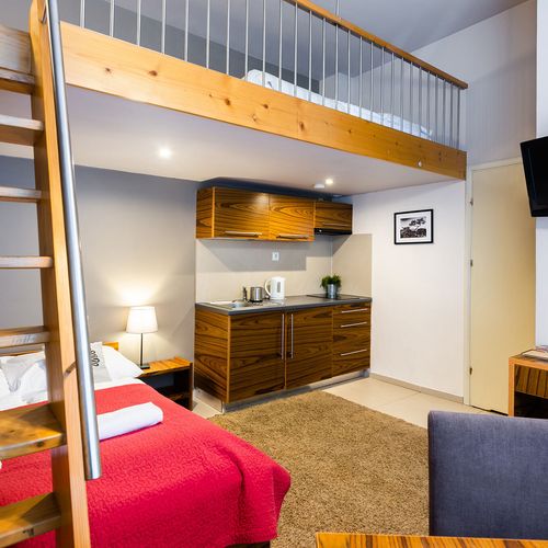 Apartament 4-osobowy z łazienką z aneksem kuchennym z 1 pomieszczeniem sypialnianym