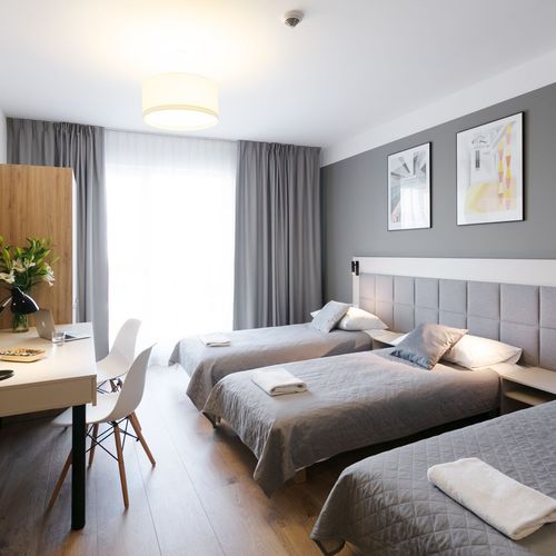 Apartament întreaga unitate cu vedere spre oraș cu 1 camera pentru 3 pers.