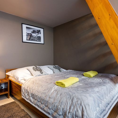 Apartament 4-osobowy z łazienką z aneksem kuchennym z 1 pomieszczeniem sypialnianym