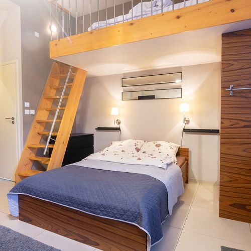 Apartament 3-osobowy z łazienką z aneksem kuchennym z 1 pomieszczeniem sypialnianym