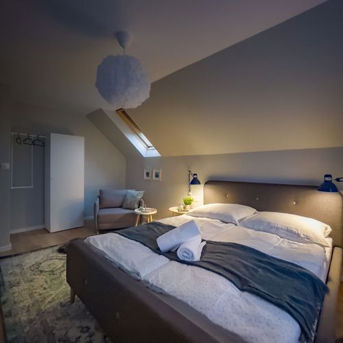 Apartament cu aer condiționat cu terasă cu 1 camera pentru 2 pers. (se poate solicita pat suplimentar)