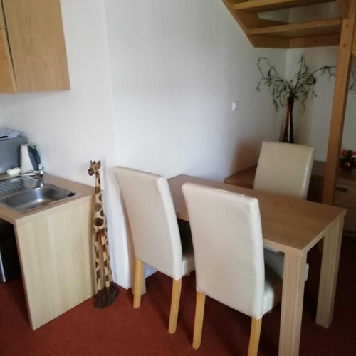 Apartman s vlastní kuchyní  pro 3 os. s 1 ložnicí (s možností přistýlky)
