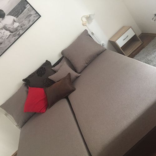 Apartament pentru 4 pers. (se inchirieaza doar integral)