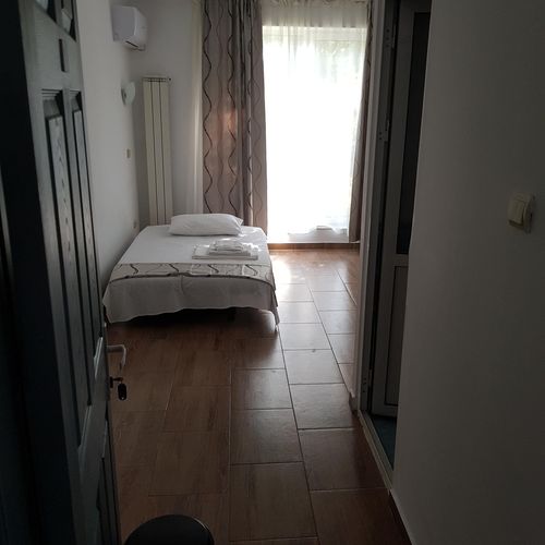 Apartament la etaj cu 1 camera pentru 2 pers.