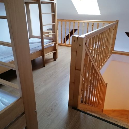 Camera cvadrupla family maisonetă