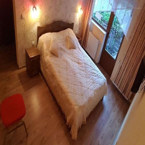 Camera dubla cu balcon (se poate solicita pat suplimentar)