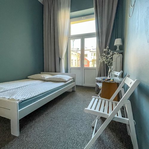 Pokój 2-osobowy Standard ze wspólną łazienką