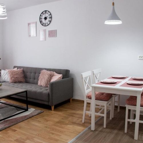 Apartament 4-osobowy z 2 pomieszczeniami sypialnianymi