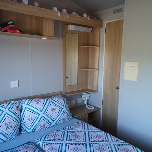 Cabană întreaga unitate cu panoramă pentru 4 pers. (se inchirieaza doar integral)