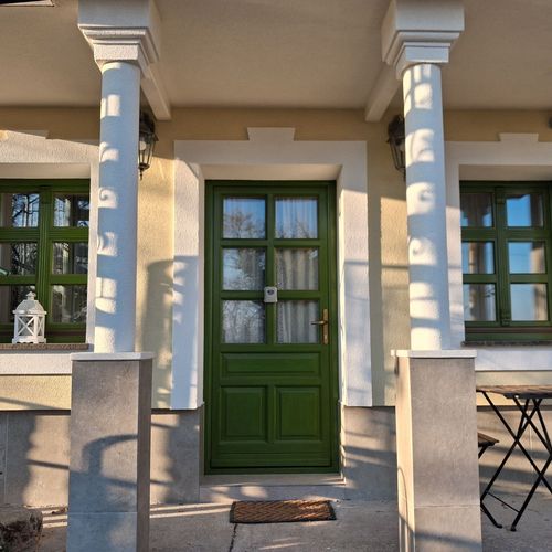 Apartman pro 4 os. s 1 ložnicí s výhledem na park na přízemí